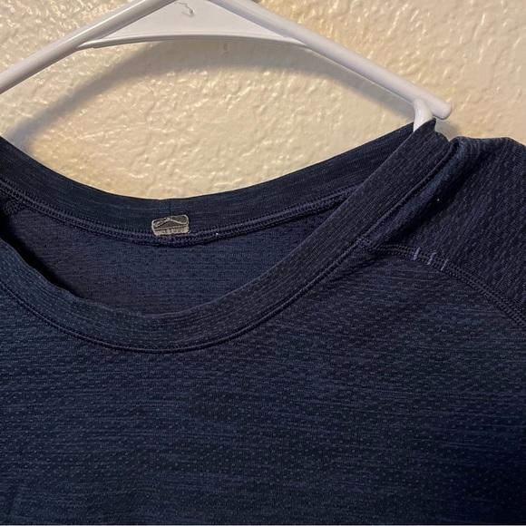 Men’s Lululemon Blue Short Sleeve Top - Time to Get Dirty Shirt - size M - Picture 8 of 10